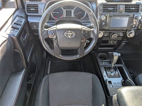 Used 2015 Toyota 4Runner Trail image 10