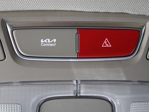 New 2025 Kia Telluride S image 48