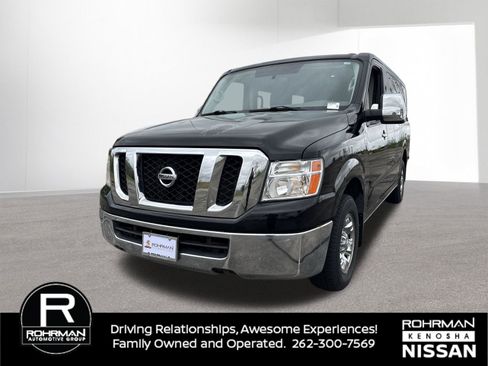 Used 2016 Nissan NV 3500 SV w/ SV Technology Package RWD image 2