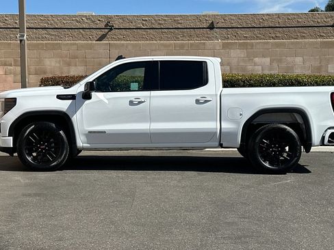 Certified 2023 GMC Sierra 1500 Elevation RWD image 7