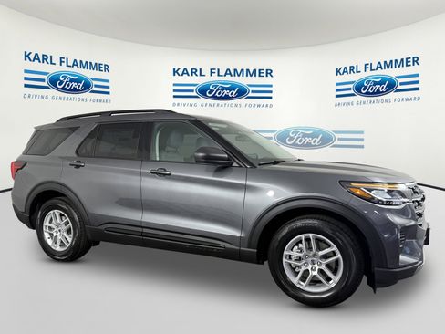 New 2026 Ford Explorer Active RWD image 1