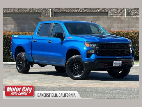 Certified 2022 Chevrolet Silverado 1500 Custom Trail Boss AWD/4WD image 1