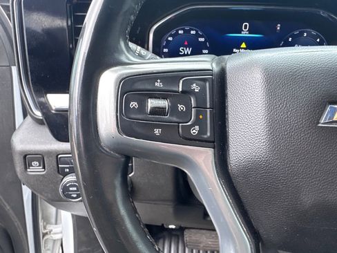 Used 2024 Chevrolet Silverado 2500 LT w/ Convenience Package image 17