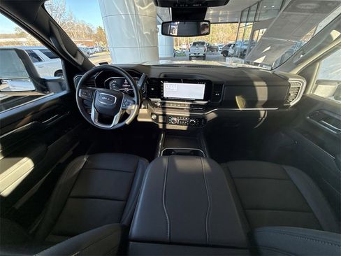 Certified 2024 GMC Sierra 2500 SLT w/ SLT Premium Package image 21