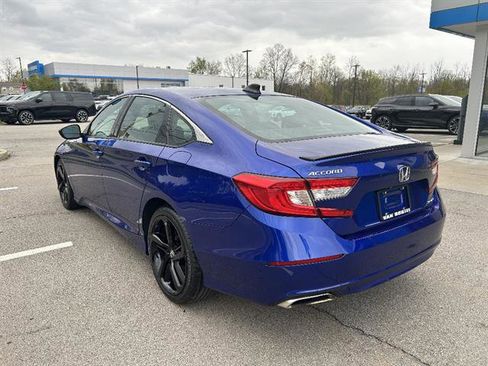 Used 2021 Honda Accord Sport image 3