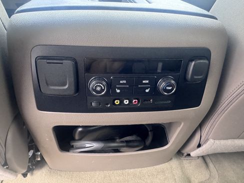 Used 2016 Chevrolet Tahoe LT AWD/4WD image 17