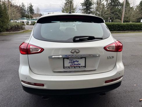 Used 2010 INFINITI EX35 Journey image 9