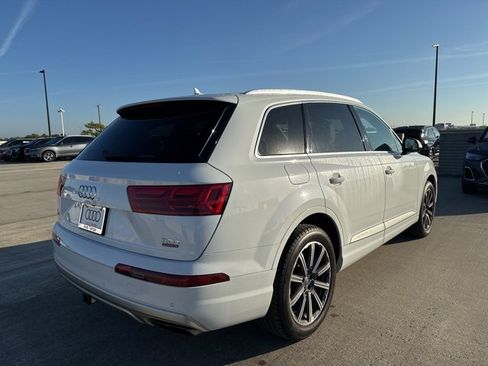Used 2017 Audi Q7 3.0T Premium Plus image 3