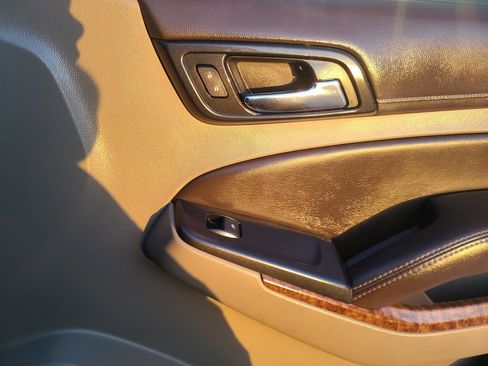 Used 2016 Chevrolet Tahoe LTZ image 26