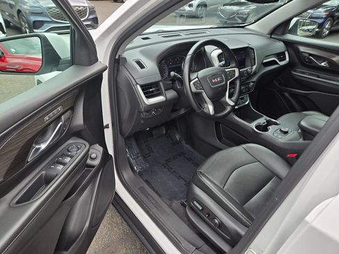 Used 2024 GMC Terrain SLT AWD/4WD image 20
