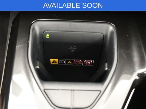 Used 2025 Toyota Crown Signia AWD/4WD image 25