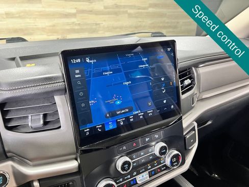 Used 2024 Ford Expedition Max XLT AWD/4WD image 11