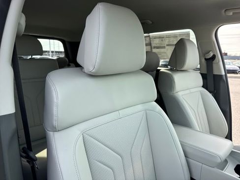 New 2026 Hyundai Santa Fe SEL image 24