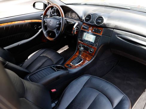Used 2009 Mercedes-Benz CLK 350 Cabriolet image 15