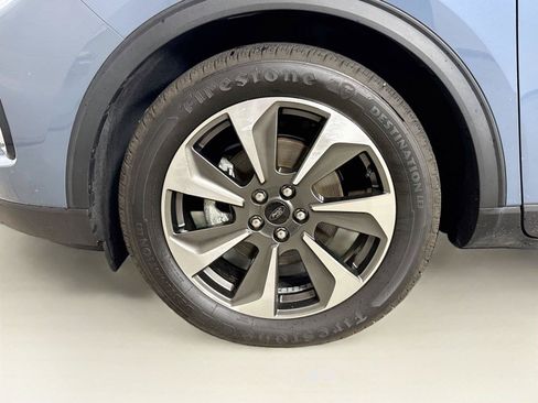 Used 2023 Ford Escape Platinum w/ Class II Trailer Tow Package AWD/4WD image 16