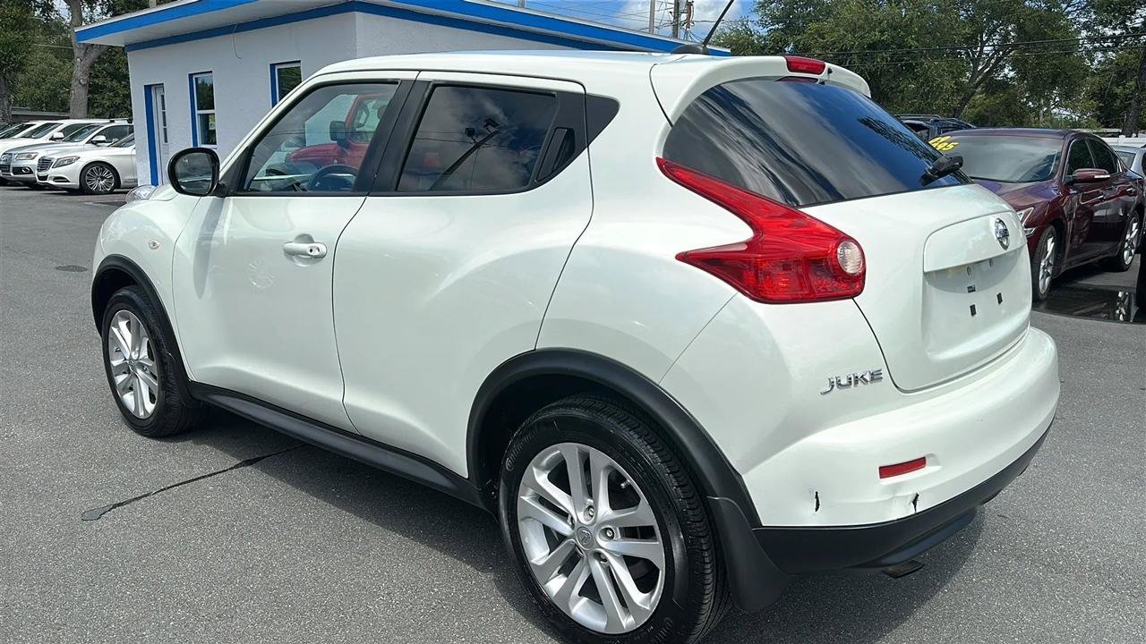 Used 2012 Nissan Juke SV AWD/4WD image 11