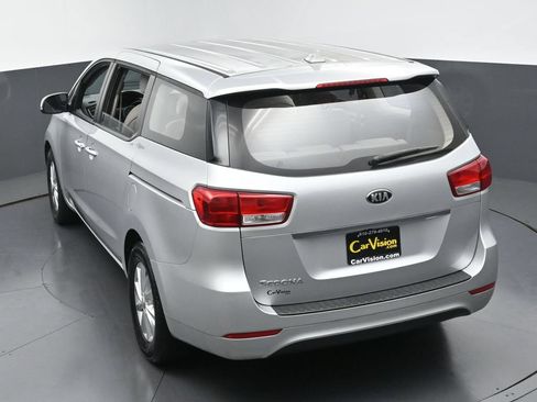 Used 2018 Kia Sedona L FWD image 37