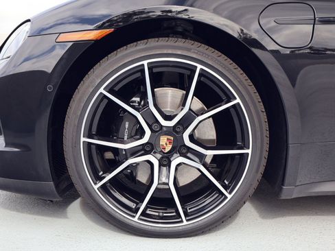 New 2026 Porsche Taycan RWD image 27