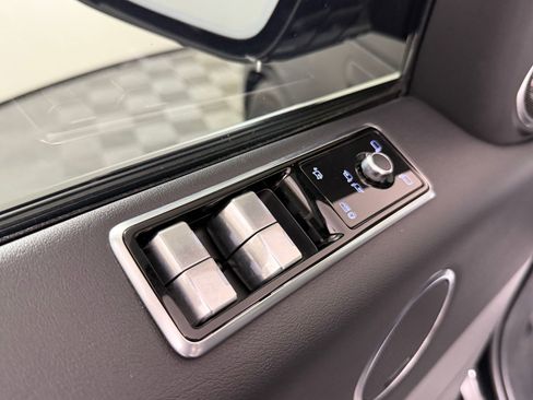 Used 2022 Land Rover Range Rover Sport HSE Silver Edition AWD/4WD image 13