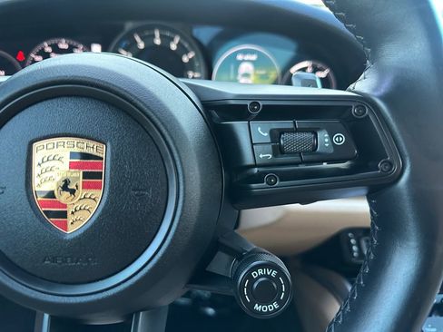 Used 2020 Porsche 911 Carrera 4S AWD/4WD image 26