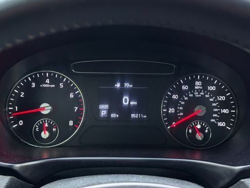 Used 2020 Kia Sorento S FWD image 17