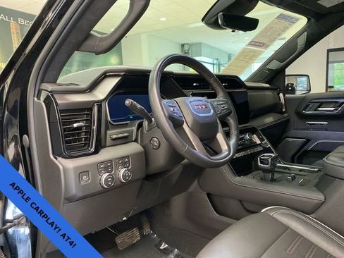 Used 2023 GMC Sierra 1500 AT4X AWD/4WD image 11