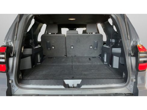 Certified 2025 Toyota 4Runner SR5 AWD/4WD image 30