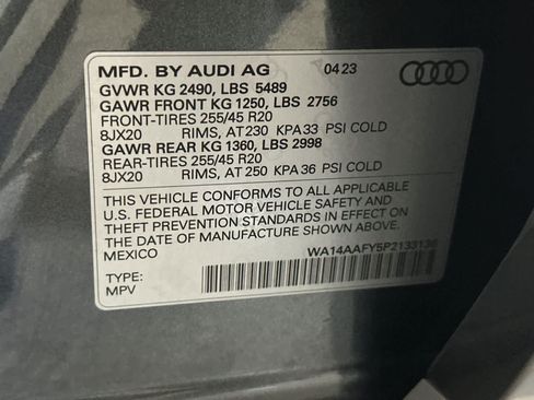 Used 2023 Audi Q5 2.0T Premium w/ Convenience Package AWD/4WD image 29