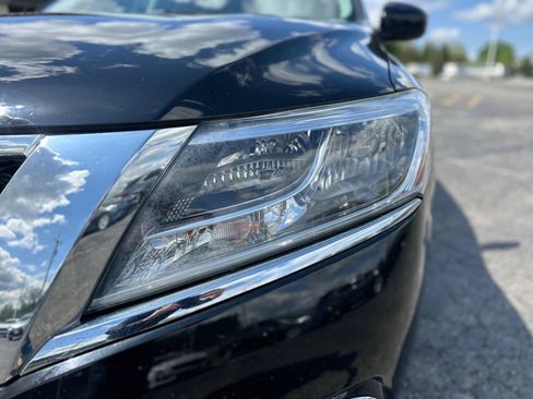 Used 2013 Nissan Pathfinder SL w/ SL Premium Pkg AWD/4WD image 9