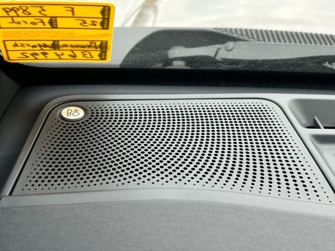 New 2025 Ford Bronco Badlands image 56