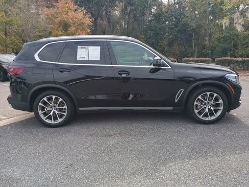 Certified 2022 BMW X5 xDrive40i image 4
