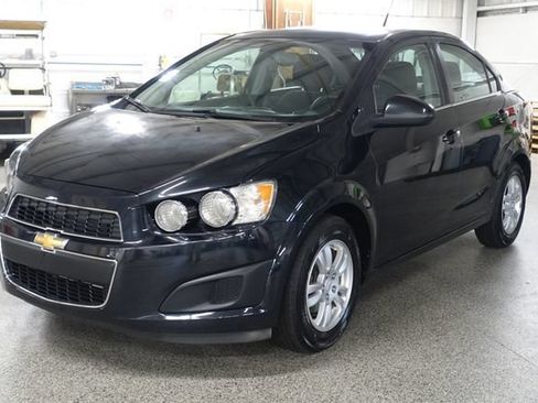 Used 2013 Chevrolet Sonic LT FWD image 3