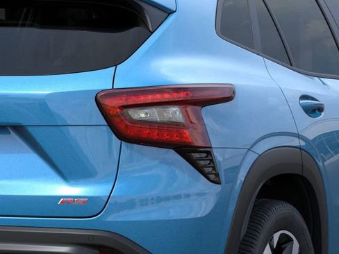 New 2026 Chevrolet Trax RS w/ Driver Confidence Package FWD image 11