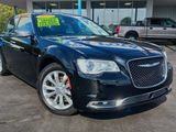 Used 2018 Chrysler 300 Limited w/ Safetytec Plus Group image 2