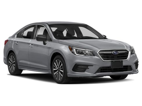 Used 2018 Subaru Legacy 2.5i Premium w/ Moonroof Package AWD/4WD image 6