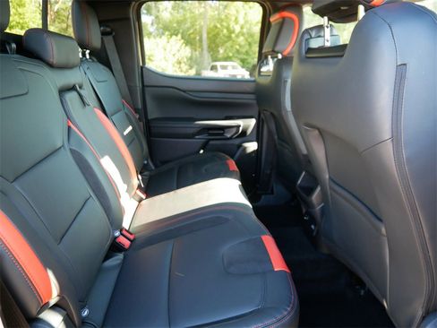 Used 2025 Ford Ranger Raptor image 9