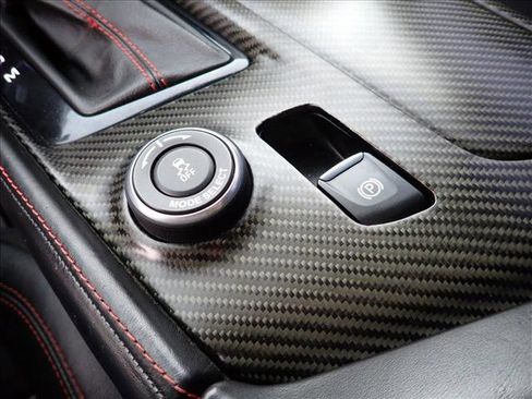 Used 2016 Chevrolet Corvette Z06 w/ 3LZ Preferred Equipment Group image 18