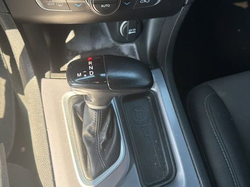 Used 2023 Dodge Charger GT image 11