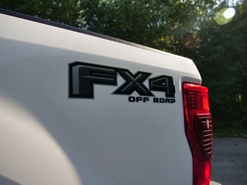 Used 2020 Ford F250 Lariat AWD/4WD image 38