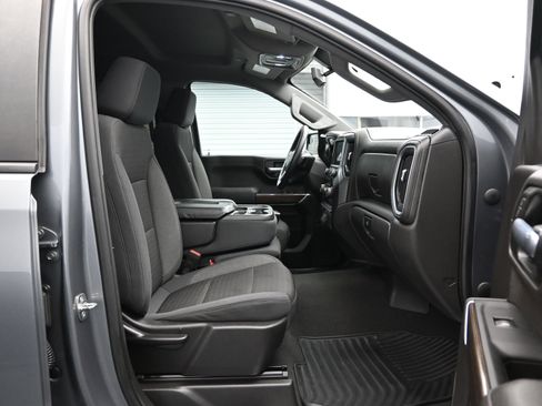 Used 2021 Chevrolet Silverado 1500 LT image 13