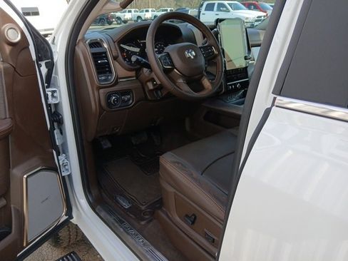 New 2026 RAM 2500 Limited image 58