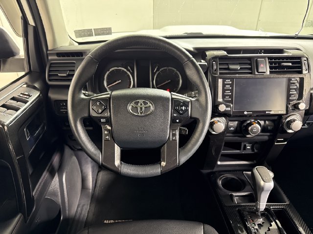 Used 2022 Toyota 4Runner TRD Off-Road Premium w/ TRD Black Wheel Package (TMS) AWD/4WD image 23