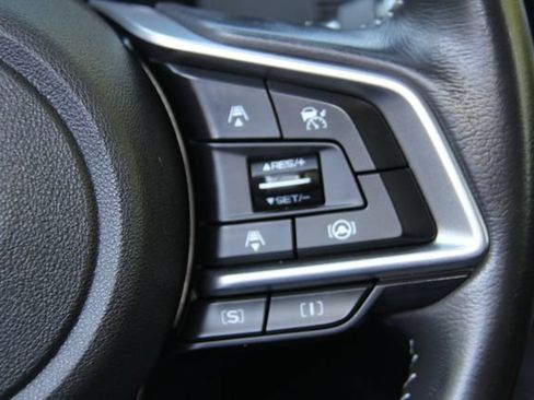 Used 2020 Subaru Forester Premium AWD/4WD image 23