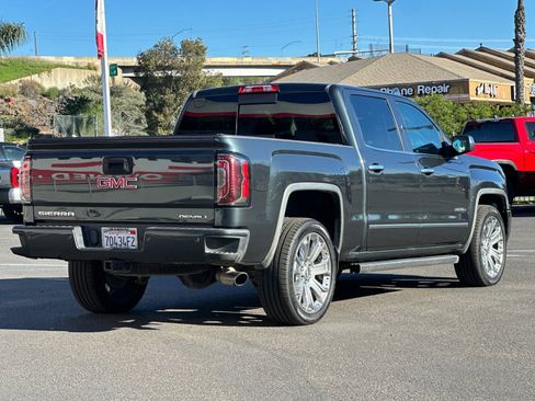 Used 2017 GMC Sierra 1500 Denali w/ Denali Ultimate Package image 5