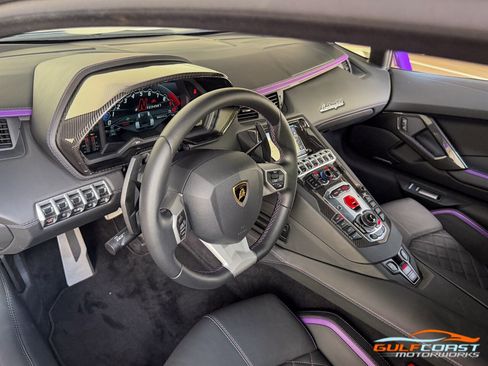 Used 2018 Lamborghini Aventador S AWD/4WD image 36