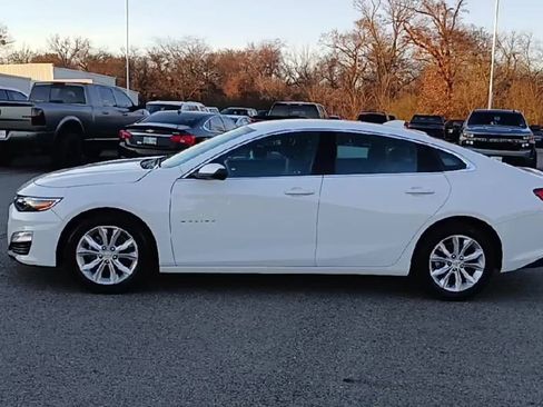 Certified 2023 Chevrolet Malibu LT w/ Driver Confidence Package image 5
