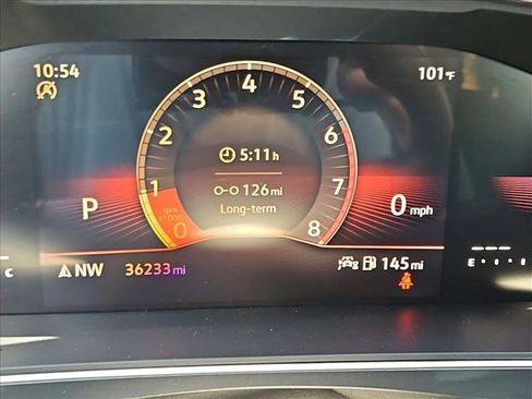 Used 2024 Volkswagen Tiguan SE R-Line FWD image 14