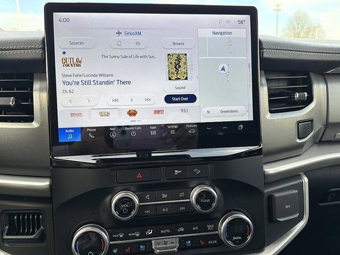 Used 2023 Ford Expedition Max XLT image 17