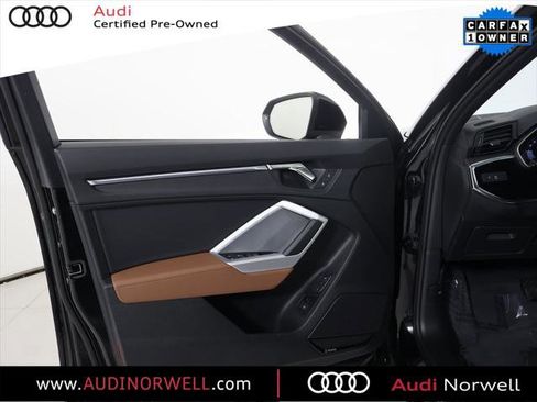 Certified 2025 Audi Q3 2.0T Premium Plus w/ Premium Plus Package image 22