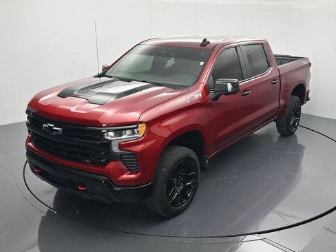Used 2022 Chevrolet Silverado 1500 LT Trail Boss w/ LT Trail Boss Premium Package AWD/4WD image 30